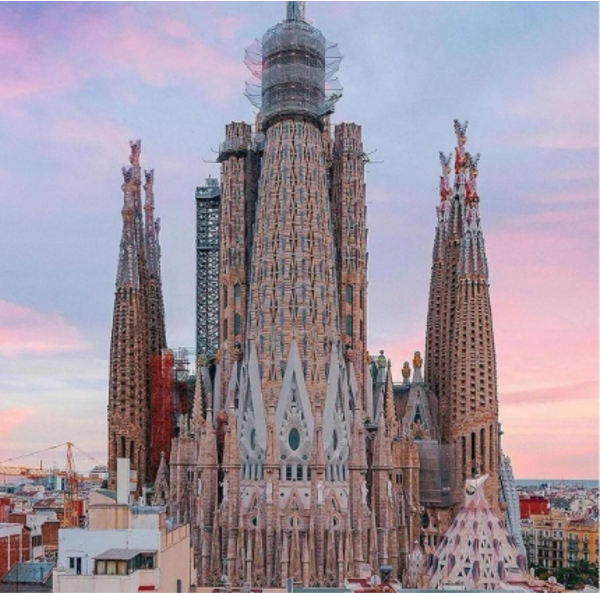 Auscultación De La Sagrada Família – Barcelona